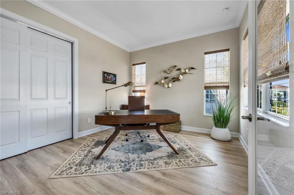 8026 Signature Club Cir, Unit 5-201, Naples, FL 34113 Photo