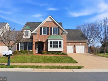 18444 CAMELBACK TERRACE, LEESBURG, VA 20176