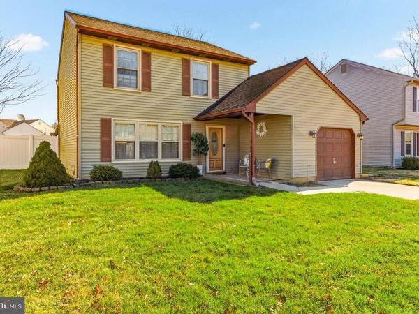 119 ROBINS RUN W, SWEDESBORO, NJ 08085