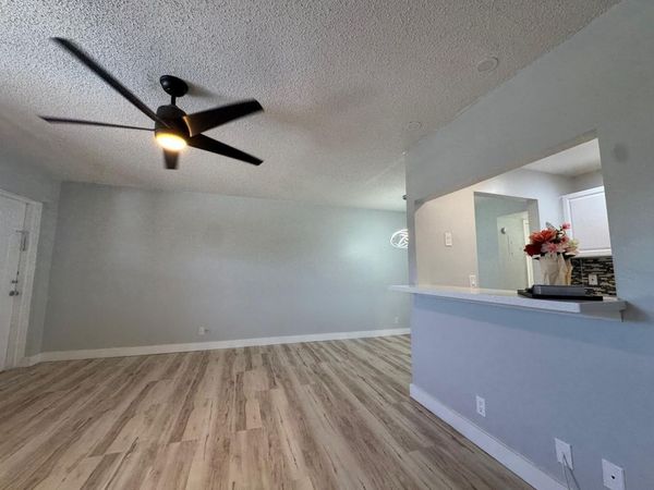 176 Sussex, Unit 176, West Palm Beach, FL 33417