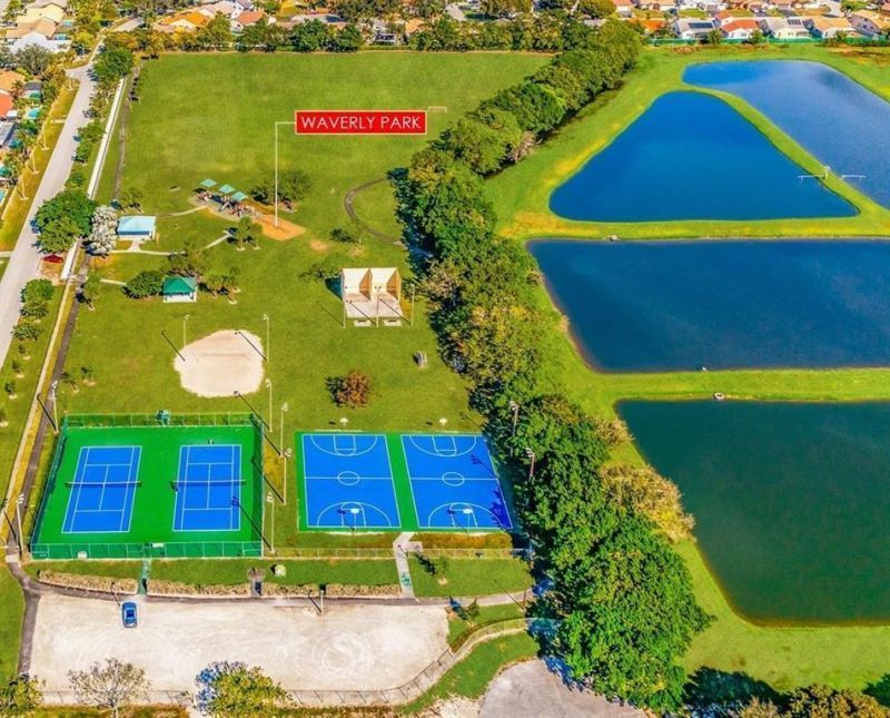 15900 Sedgewyck Cir S, Davie, FL 33331 Photo