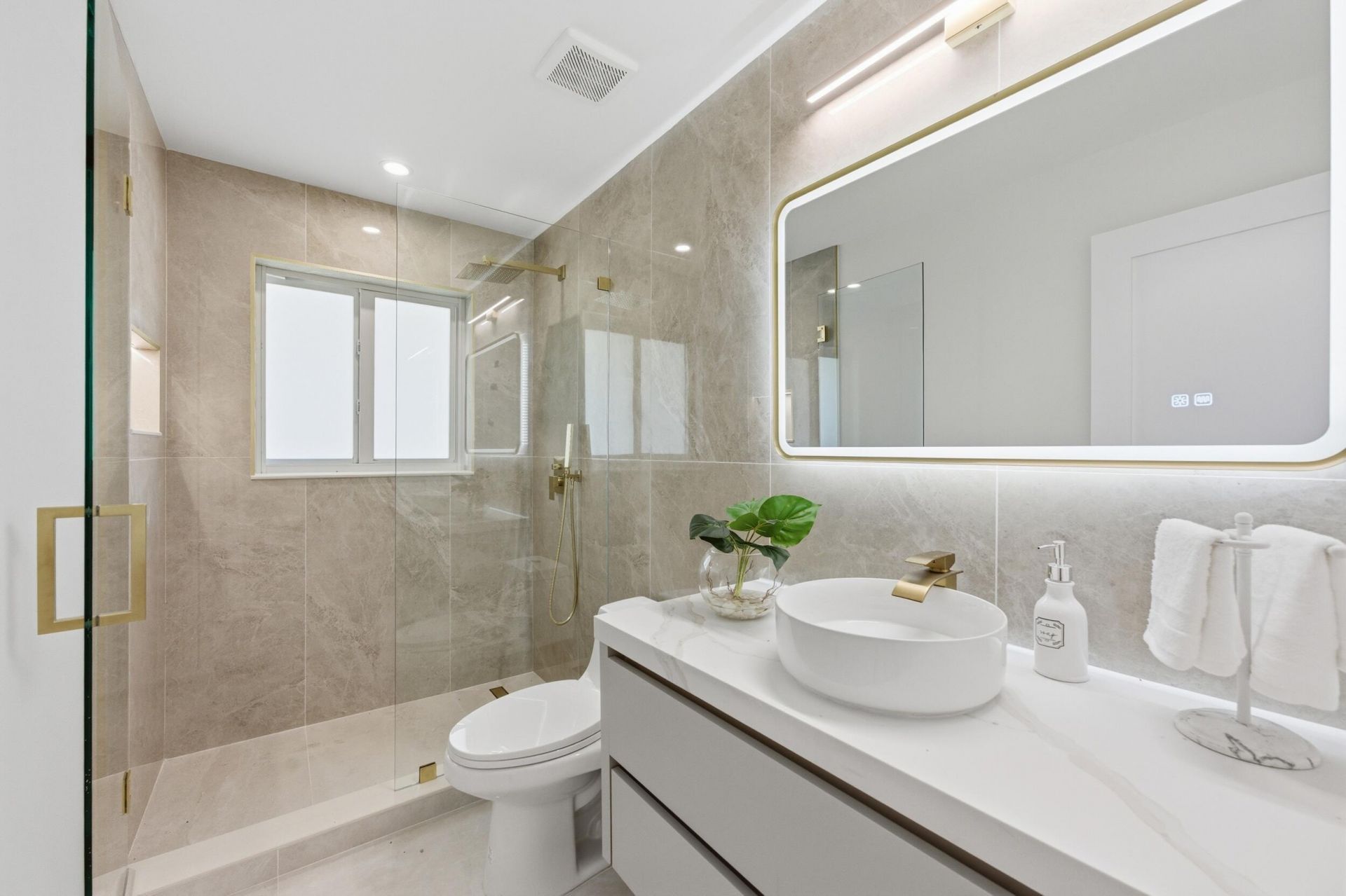 2280 SE 10th Court, Pompano Beach, FL 33062 Photo