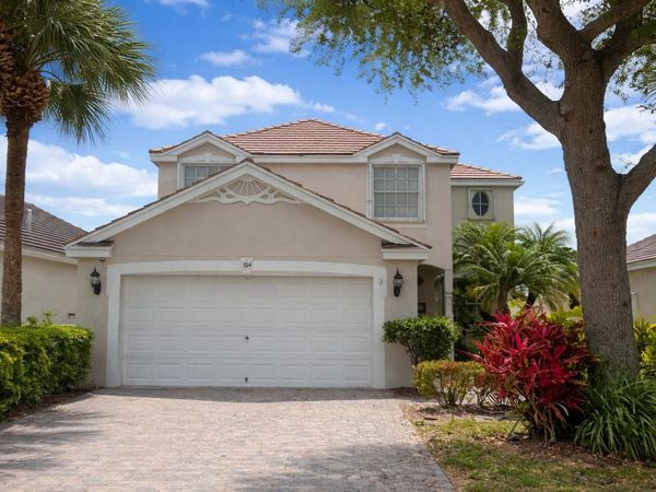 164 Berenger Walk, Royal Palm Beach, FL 33414