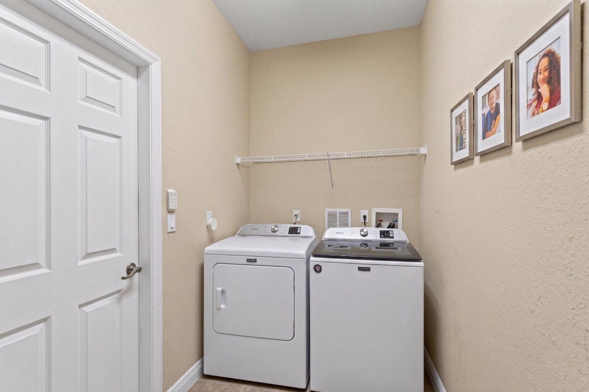 164 Berenger Walk, Royal Palm Beach, FL 33414 Photo