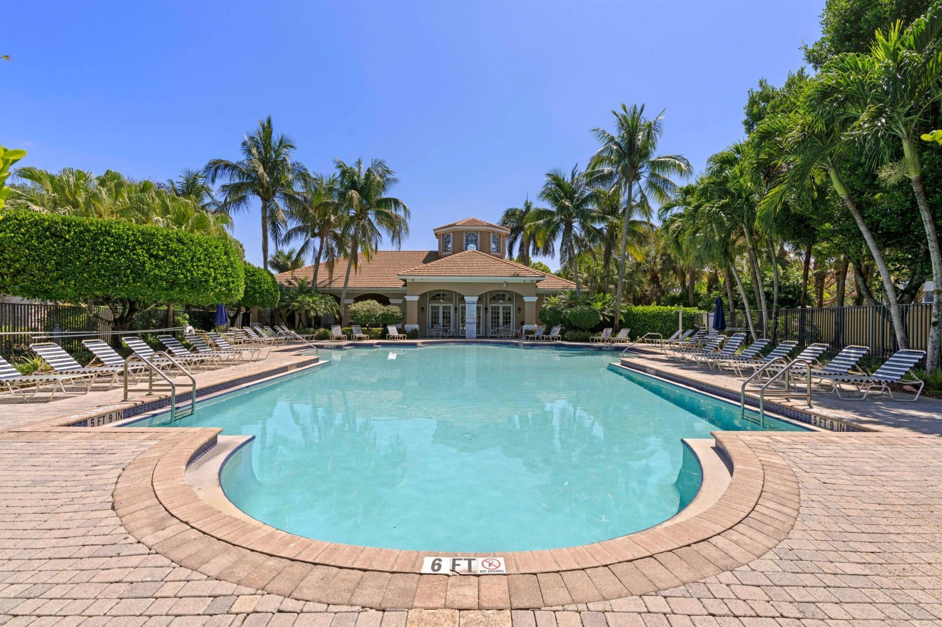 164 Berenger Walk, Royal Palm Beach, FL 33414 Photo