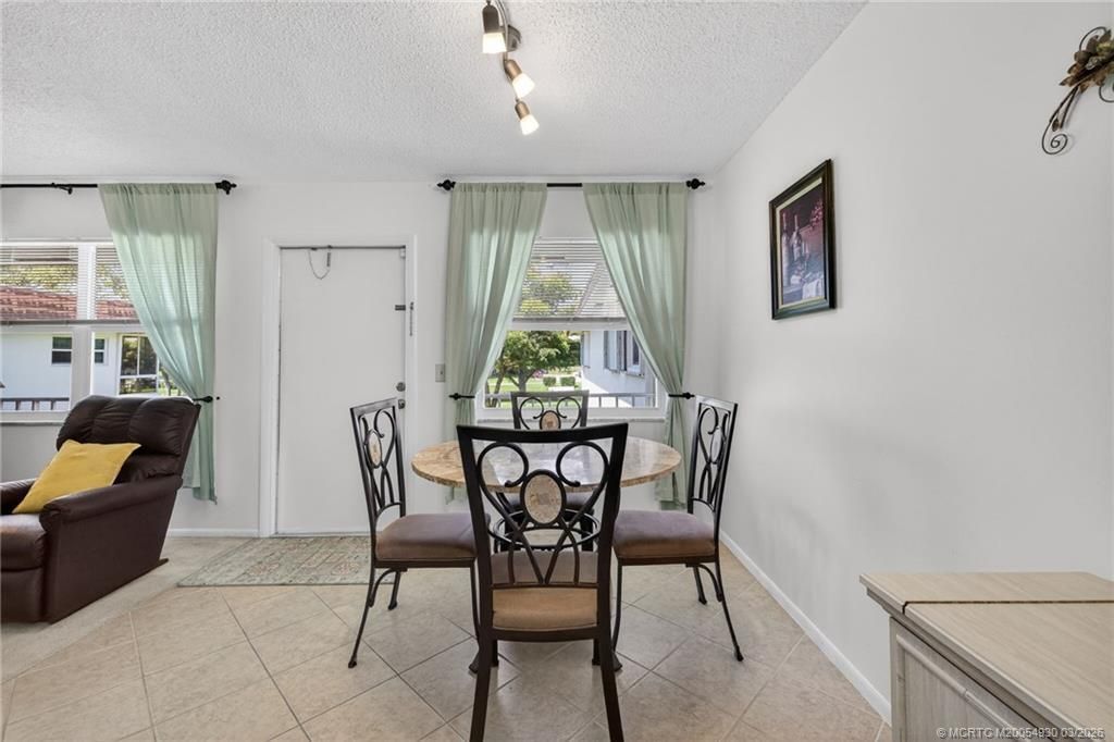 1225 NW 21st Street, Unit 1810, Stuart, FL 34994 Photo