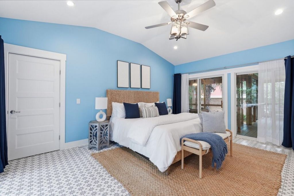 420 E Erie Avenue Photo 28