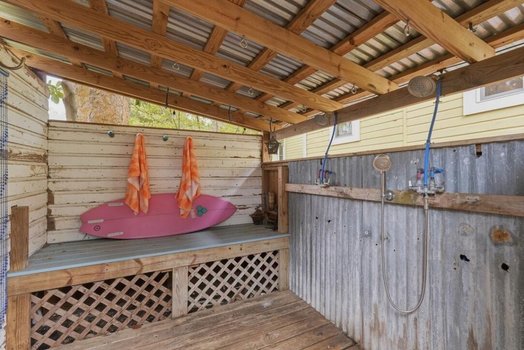 420 E Erie Avenue Photo 48