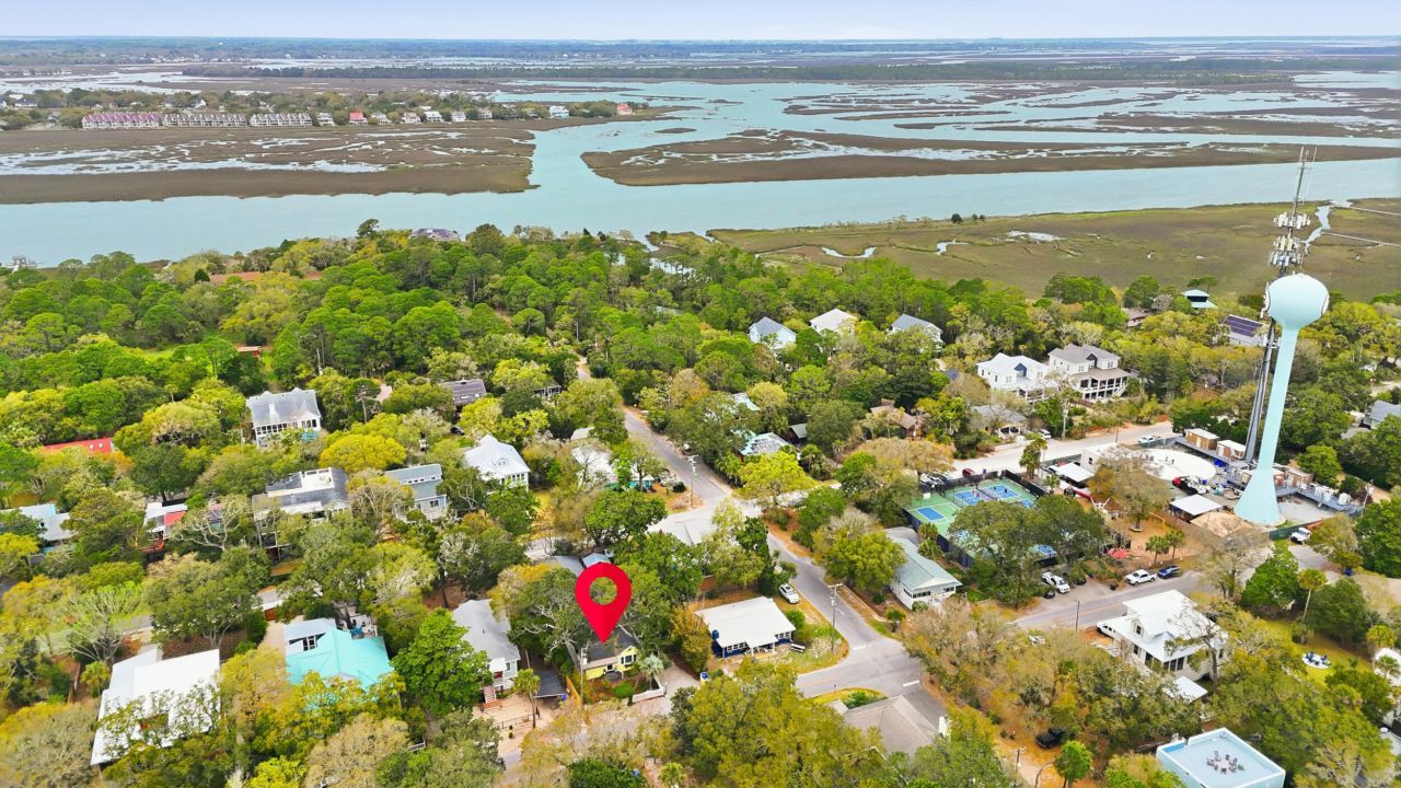 420 E Erie Avenue Photo 70