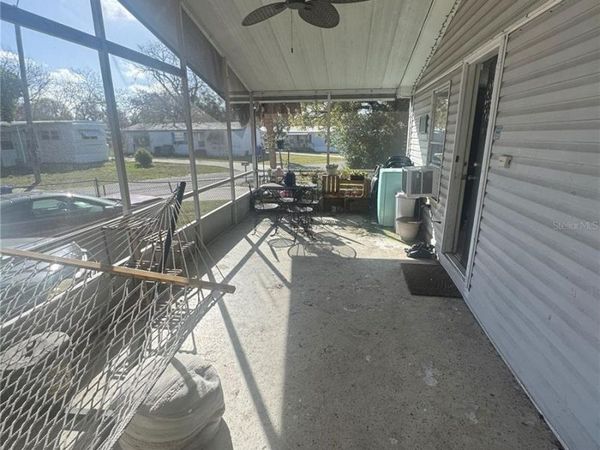 4104 MAYWOOD DRIVE , BRANDON, FL 33511