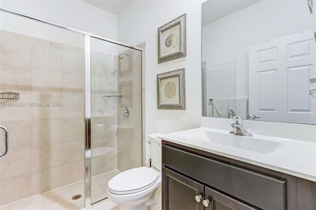 3375 W 100th Ter, Hialeah, FL 33018 Photo