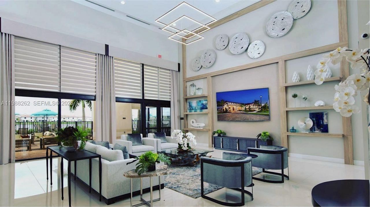 3375 W 100th Ter, Hialeah, FL 33018 Photo