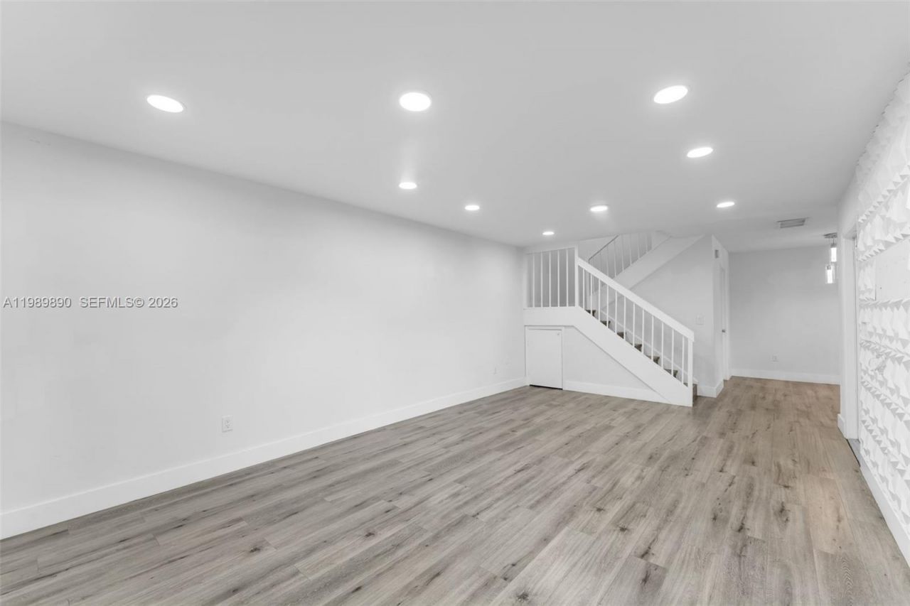 14210 SW 94th Cir Ln , Unit 104-35, Miami, FL 33186 Photo