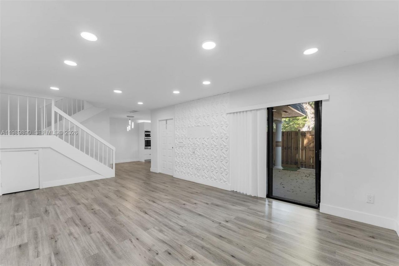 14210 SW 94th Cir Ln , Unit 104-35, Miami, FL 33186 Photo