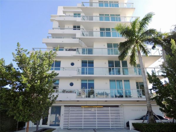 1170 101st St , Unit 402, Bay Harbor Islands, FL 33154