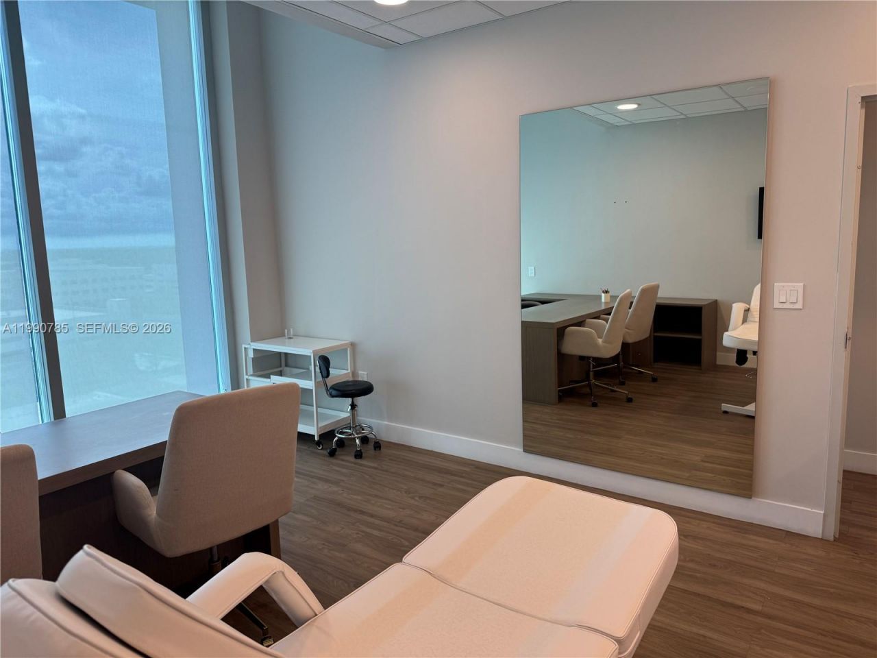 2820 NE 214th St , Unit 1004, Aventura, FL 33180 Photo