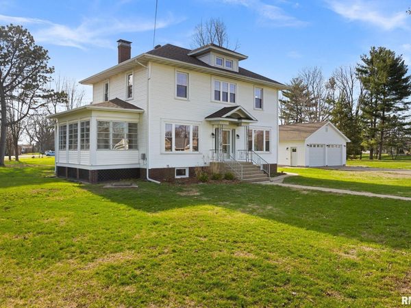 1201 OLD INDIANTOWN Road, Henry, IL 61537