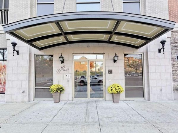 38 High Rock Avenue, Unit APT 5C, Saratoga Springs, NY 12866