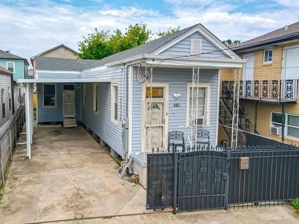 719 S SALCEDO Street, New Orleans, LA 70119