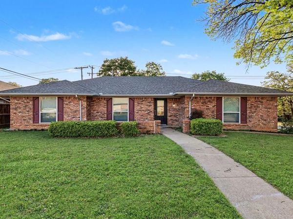 4900 Ridgeline Drive, Arlington, TX 76017
