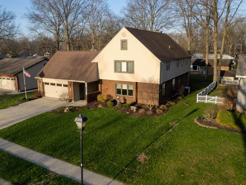 813 Magnolia Street, Saint Marys, OH 45885 Photo 2