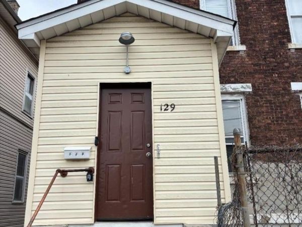 127 Fulton St, Elizabeth, NJ 07206