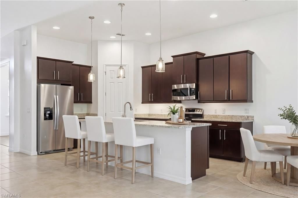 8752 Banyan Bay Blvd, Fort Myers, FL 33908 Photo
