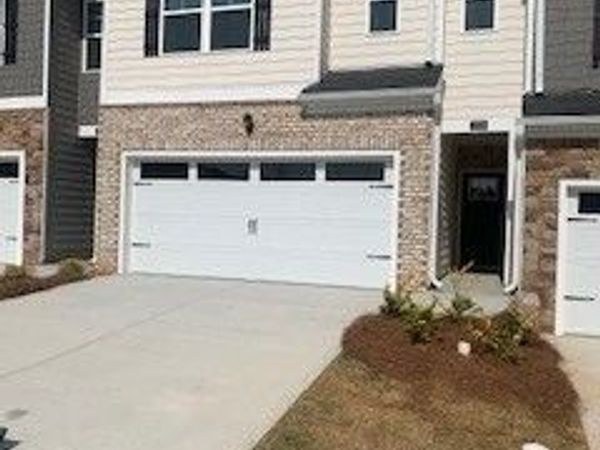 1306 Aura Lane, Lawrenceville, GA 30045
