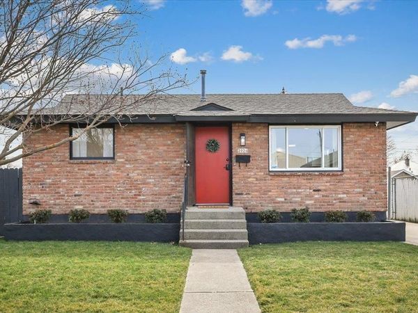 2024 E Nebraska Ave, Spokane, WA 99207
