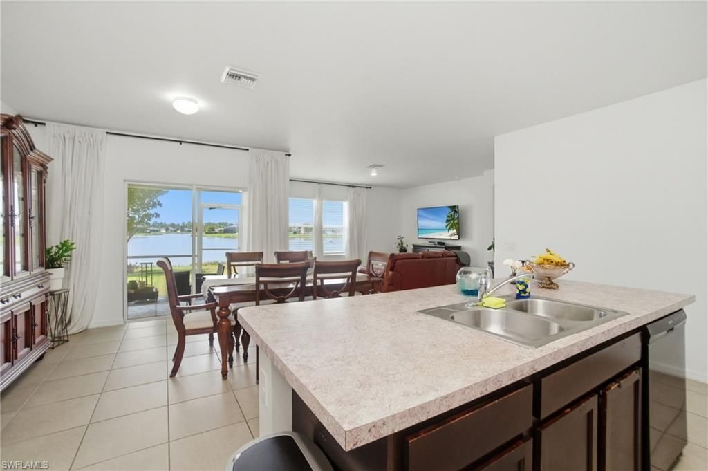 3422 Cancun Ct , Cape Coral, FL 33909 Photo