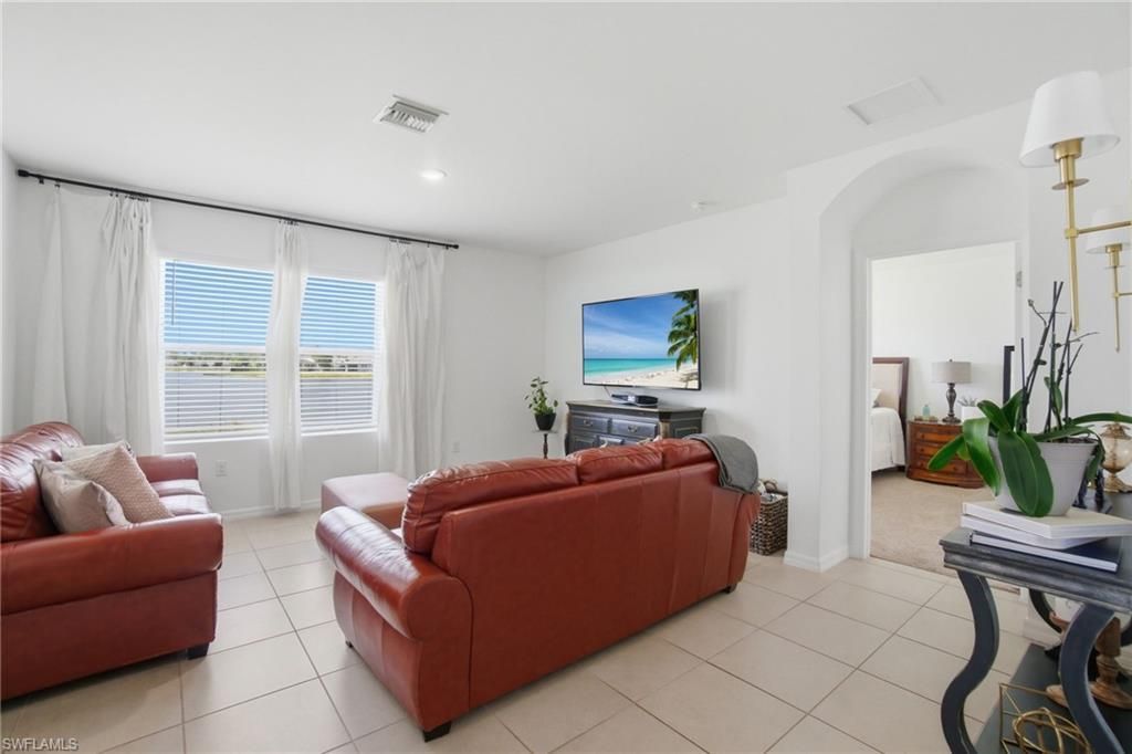 3422 Cancun Ct , Cape Coral, FL 33909 Photo