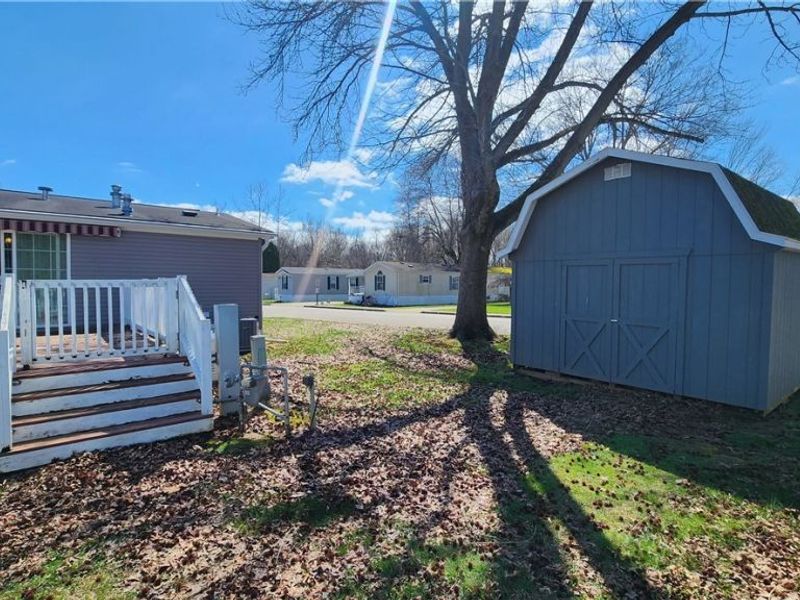 345 Sea Gull Lane, New Philadelphia, OH 44663 Photo 5