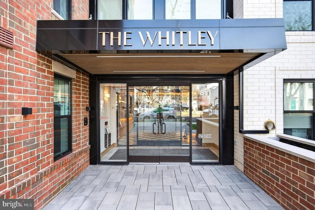 811 Columbus N, Unit 206, Alexandria, VA 22314 Main Photo