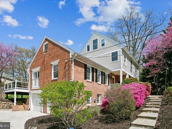 1305 KEY DRIVE, ALEXANDRIA, VA 22302