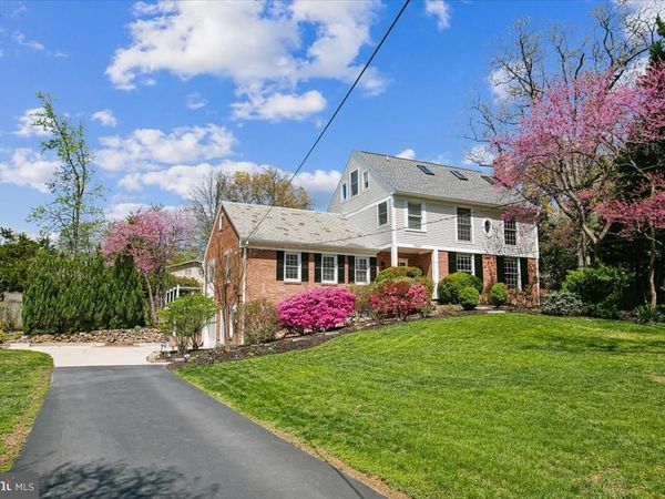 1305 KEY DRIVE, ALEXANDRIA, VA 22302