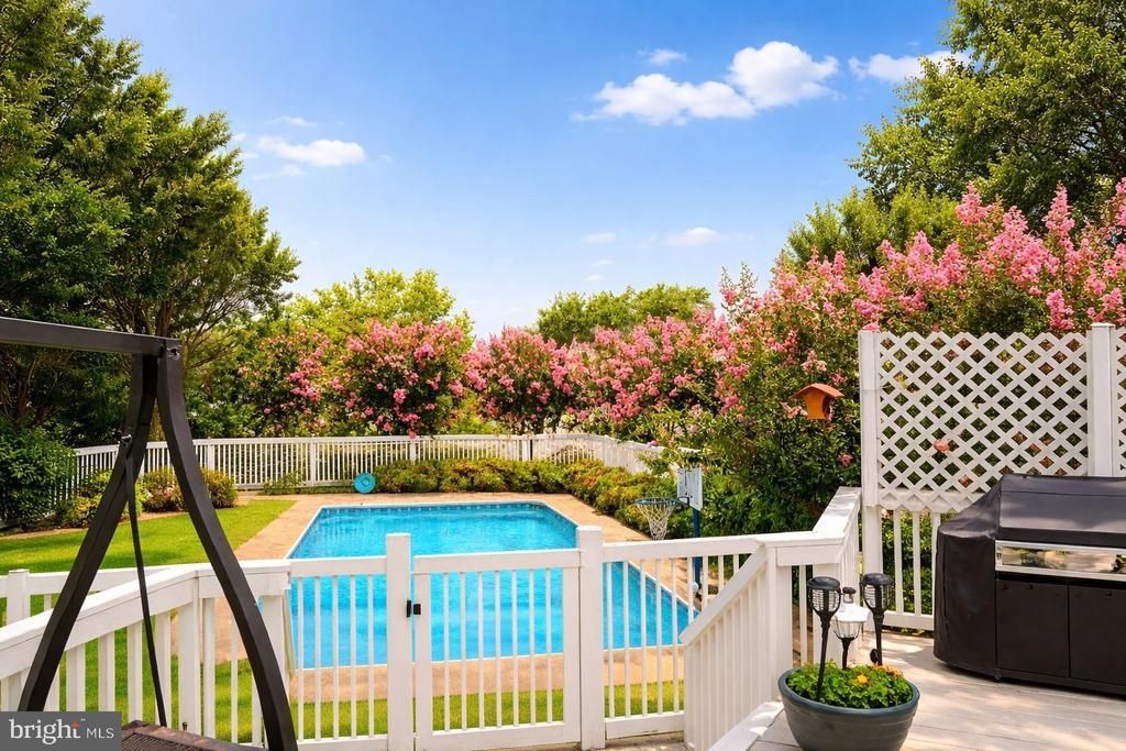 64 Walnut Farms Parkway, Fredericksburg, VA 22405 Main Photo