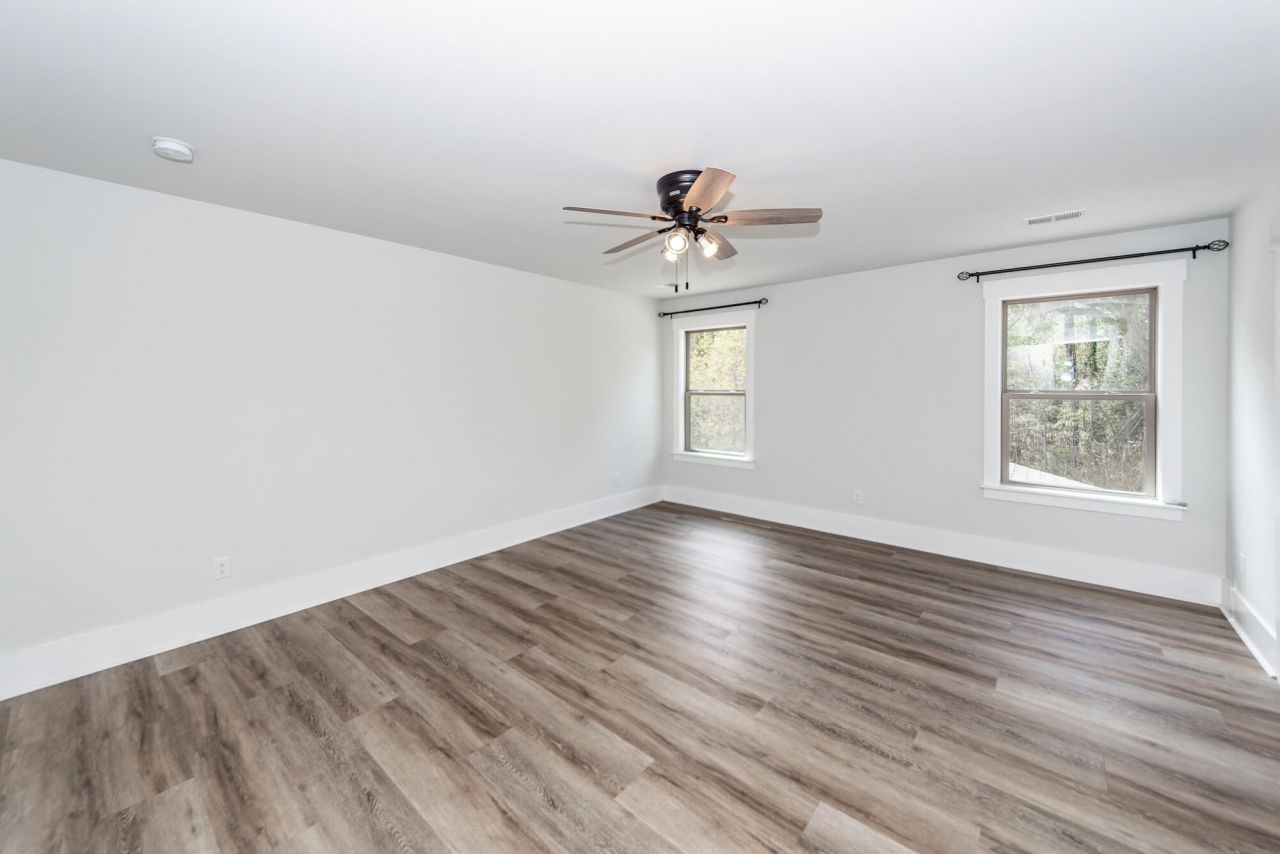 2367 Brinkley Road Photo 21