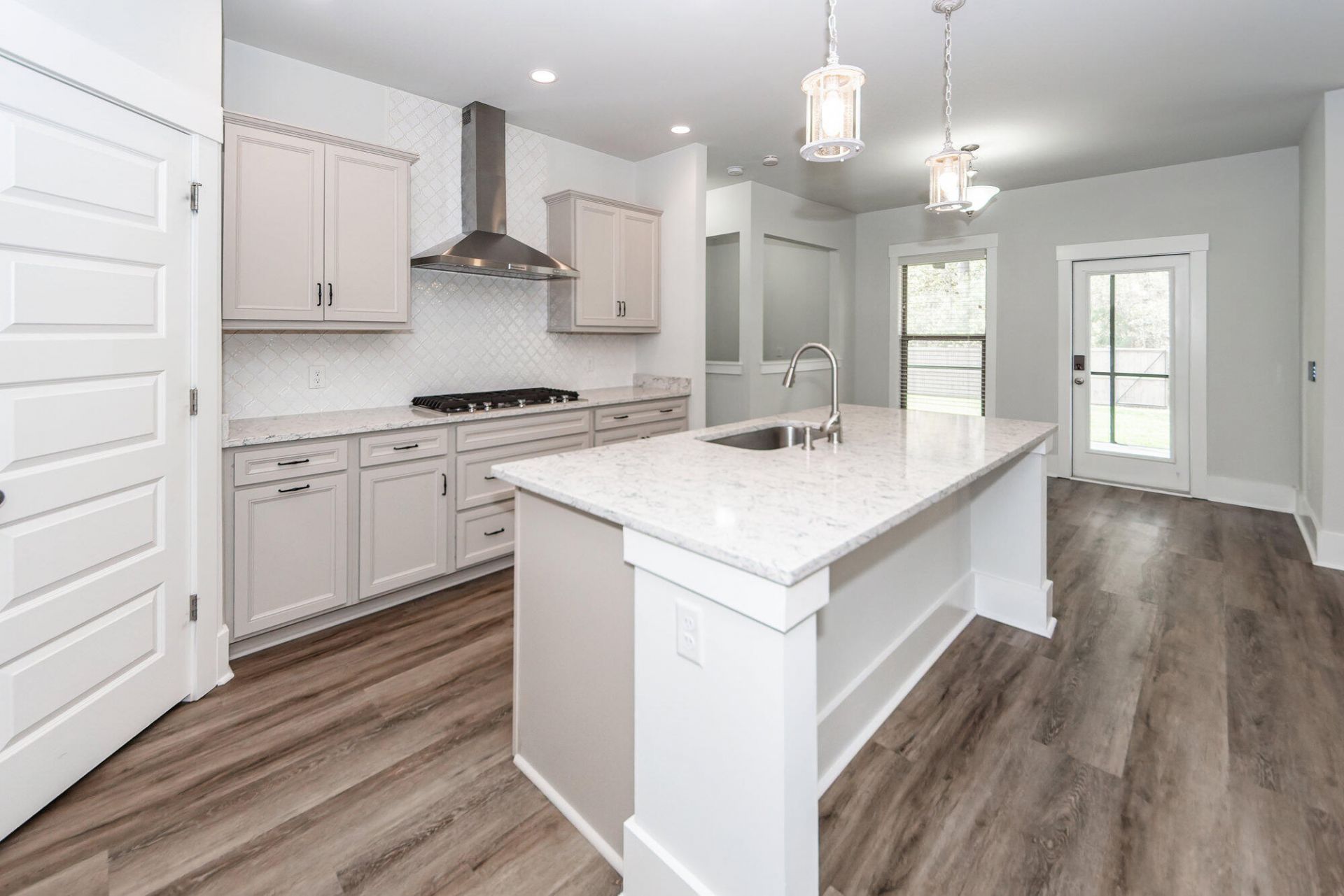 2367 Brinkley Road Photo 7