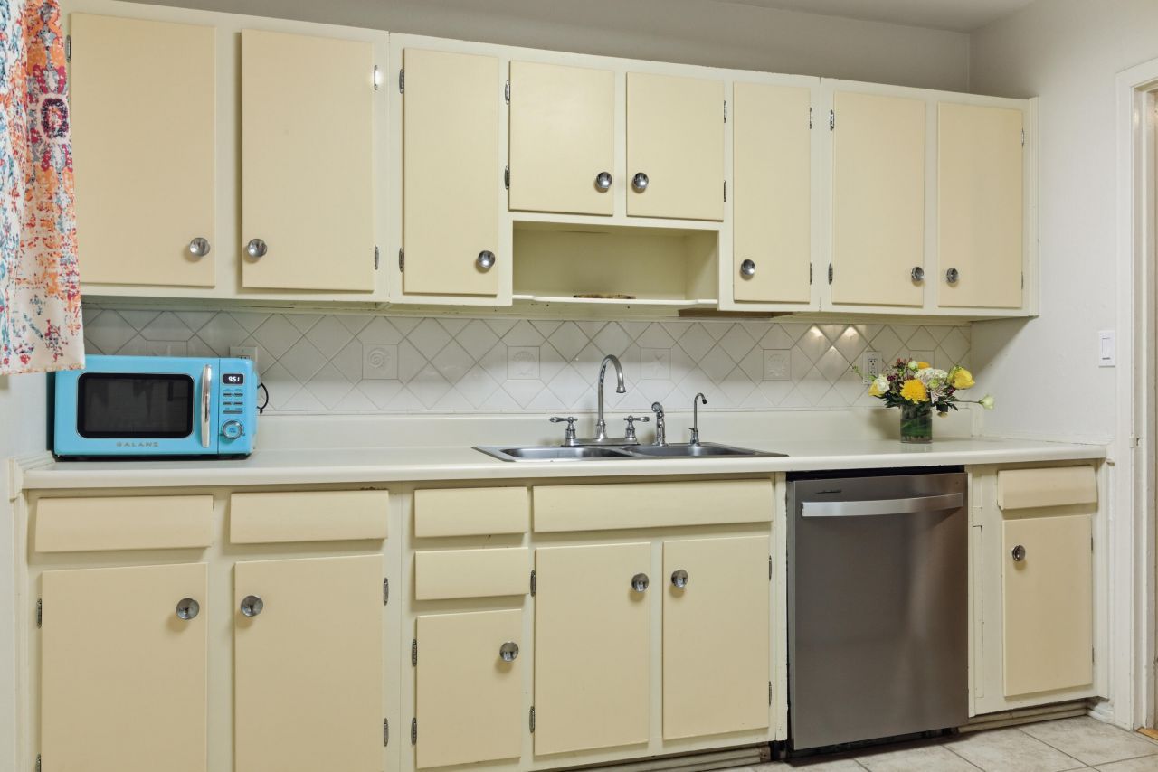 368 Lynwood Drive Photo 13