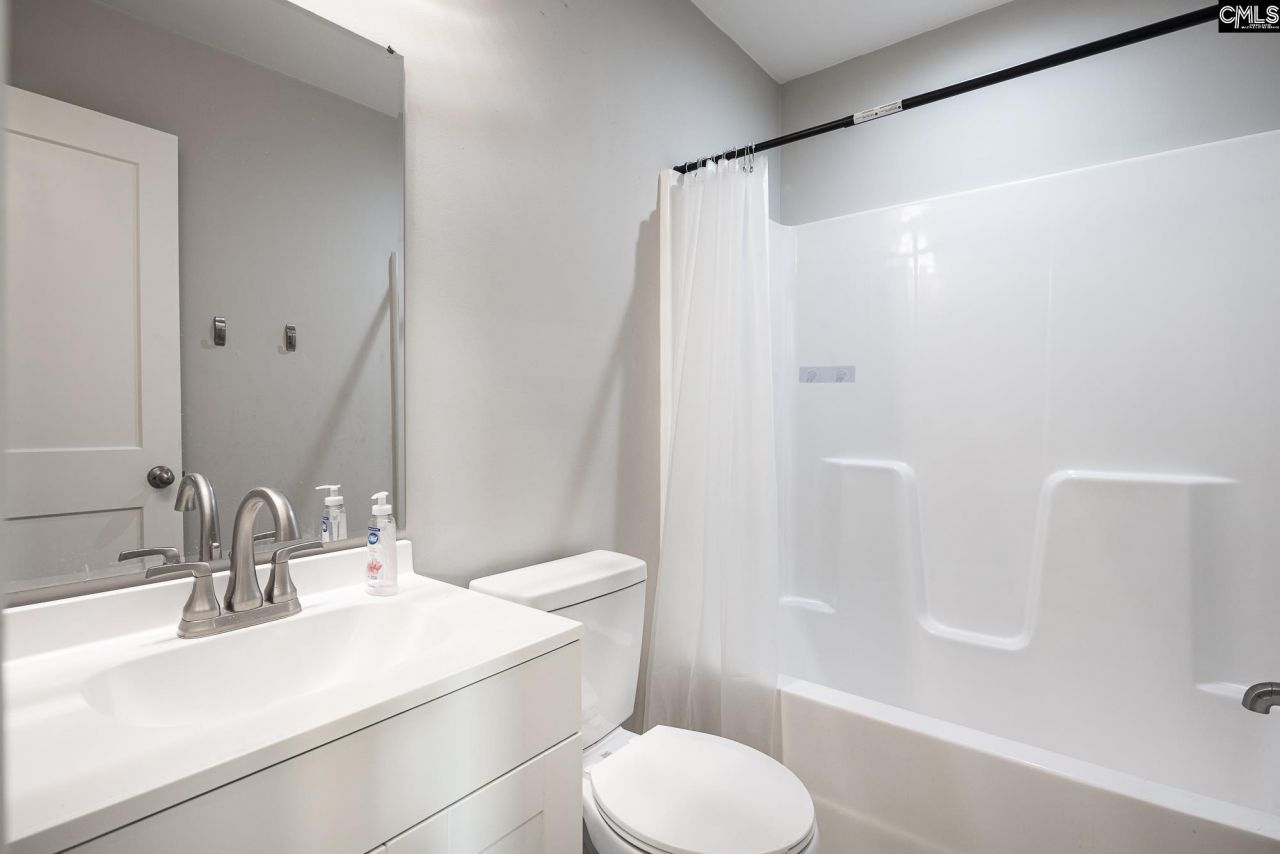 1915 Toole Street  Photo 14