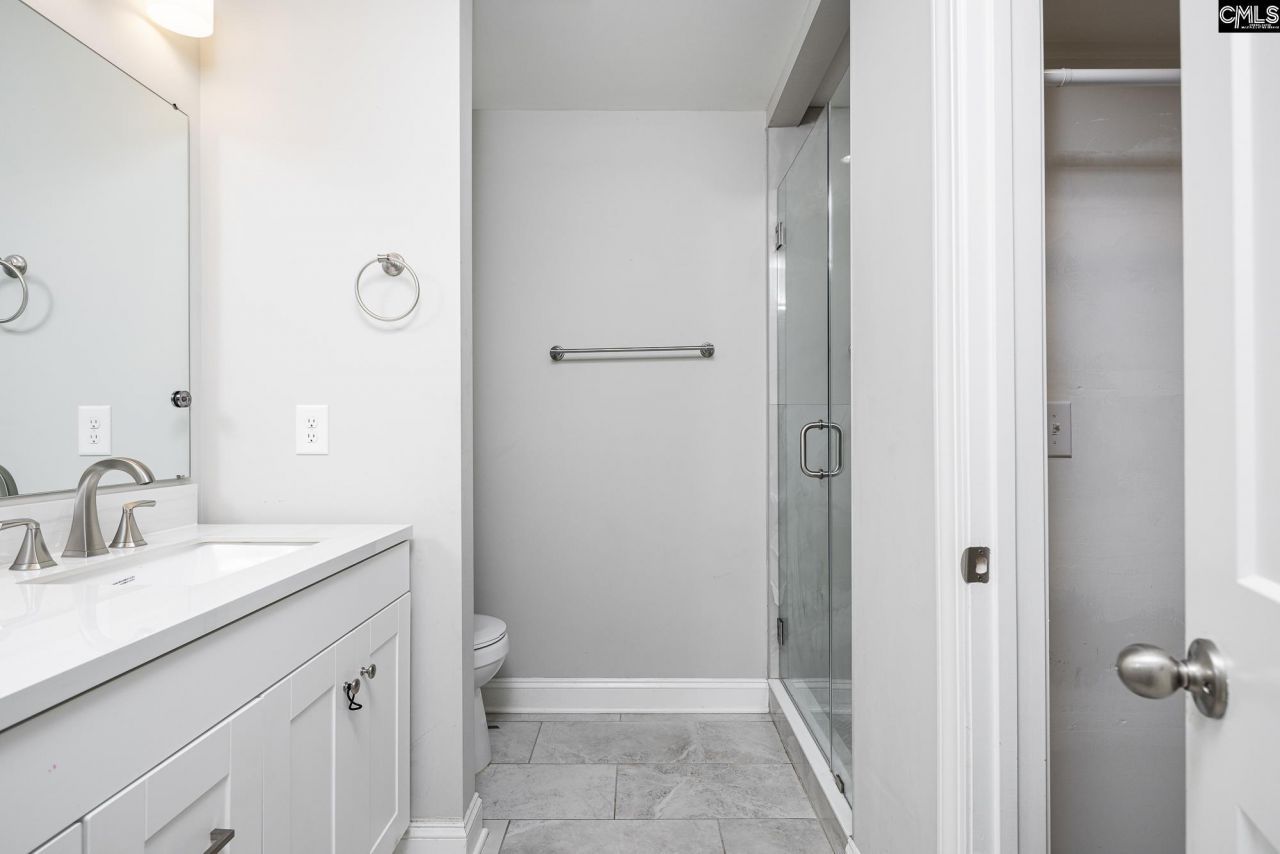 1915 Toole Street  Photo 22