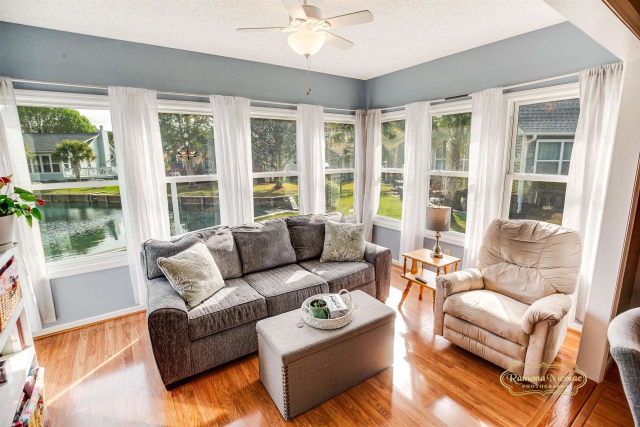 9452 Timber Row Photo 11