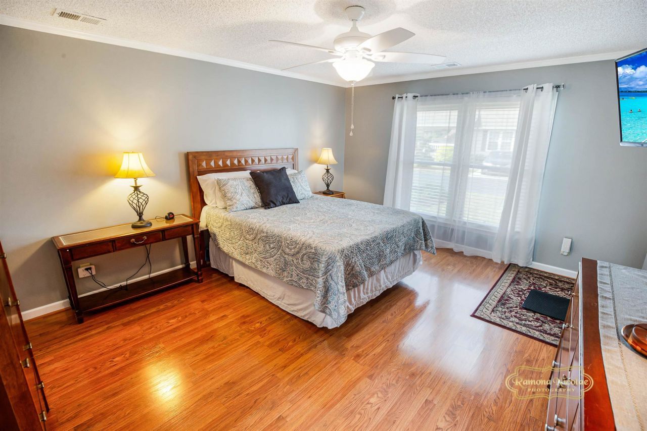 9452 Timber Row Photo 15