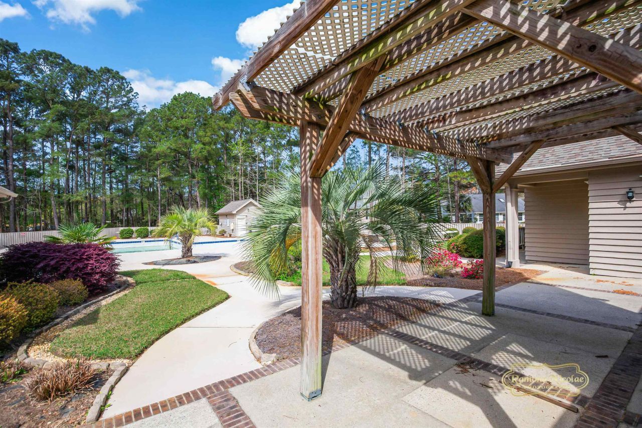 9452 Timber Row Photo 35