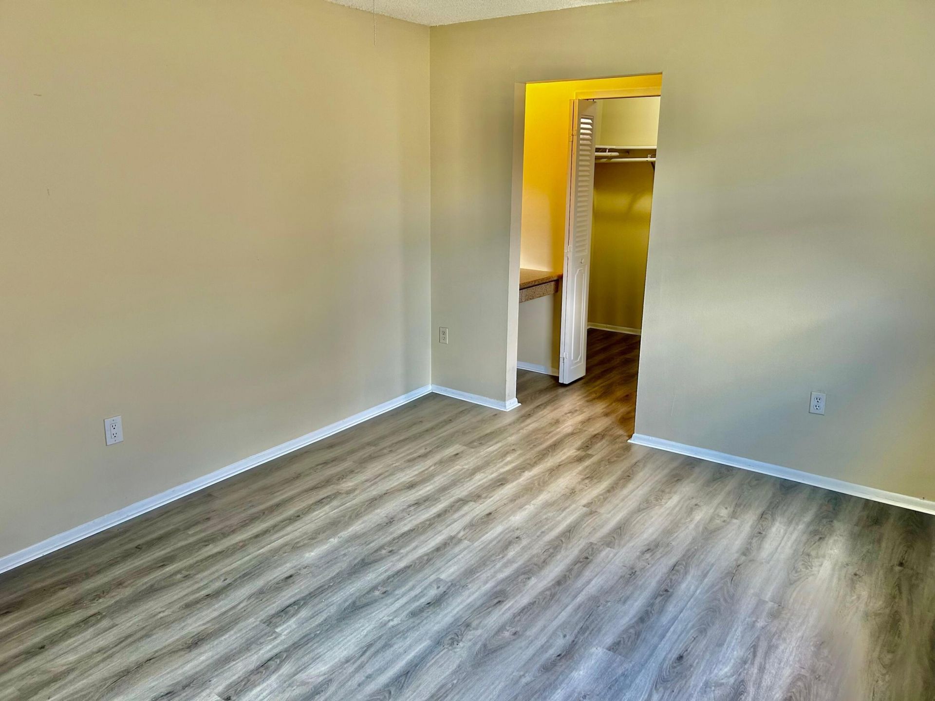 11450 NW 35th Place, Sunrise, FL 33323 Photo