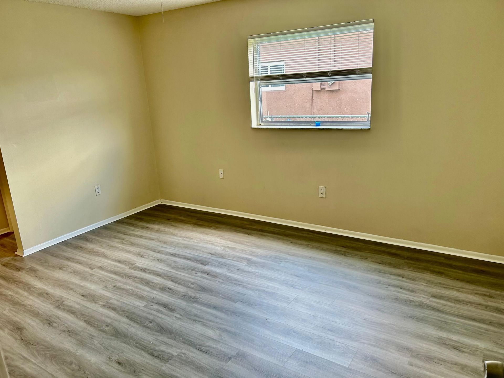 11450 NW 35th Place, Sunrise, FL 33323 Photo