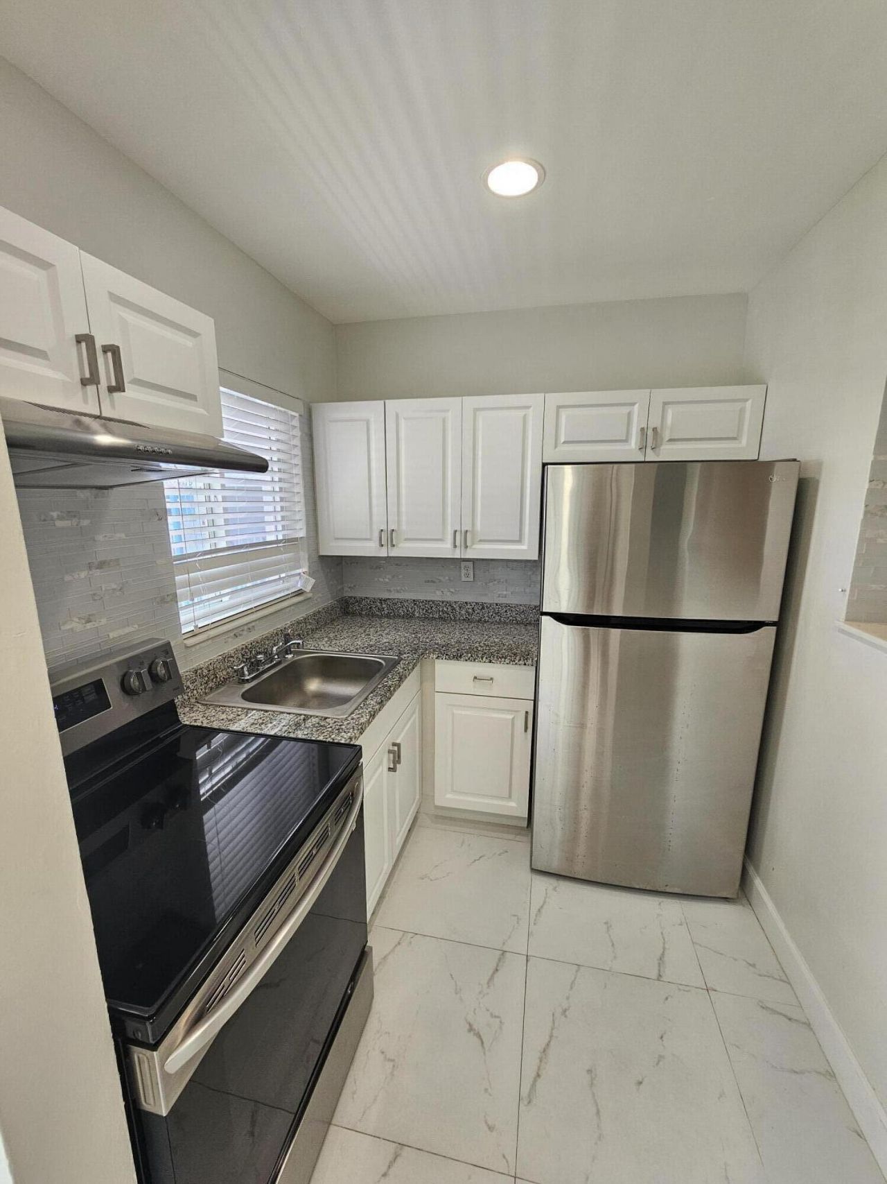 1115 Lake Terrace, Unit 208, Boynton Beach, FL 33426 Photo