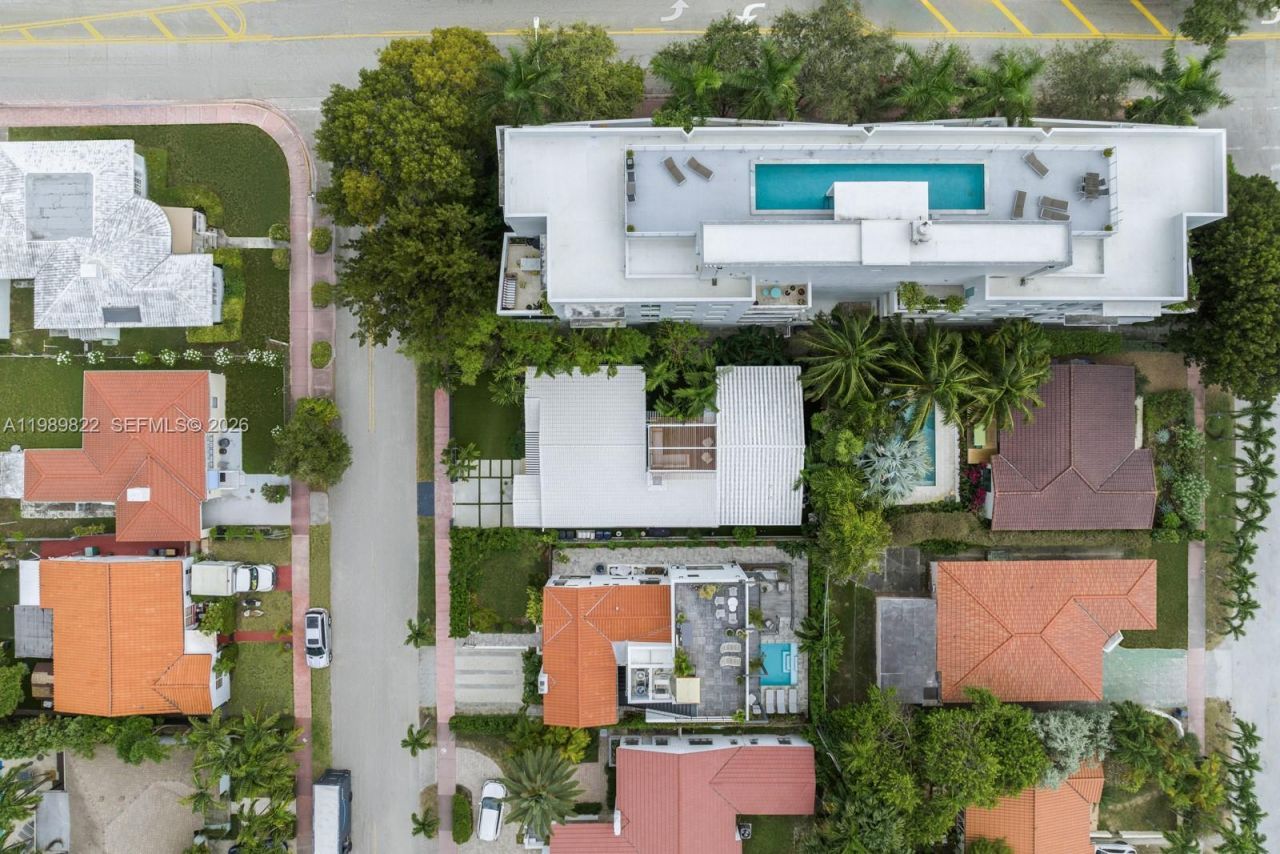 1310 Flamingo Way , Miami Beach, FL 33139 Photo