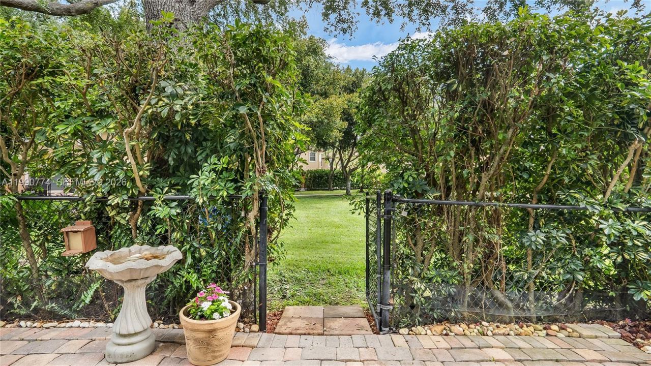 12752 SW 49th Ct, Miramar, FL 33027 Photo