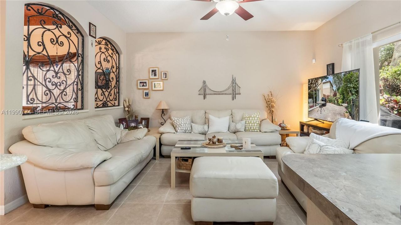 12752 SW 49th Ct, Miramar, FL 33027 Photo